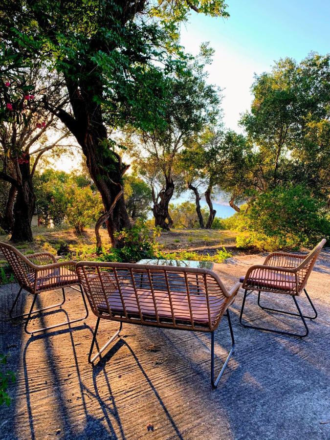 Nisaki Mathraki B&B Экстерьер фото